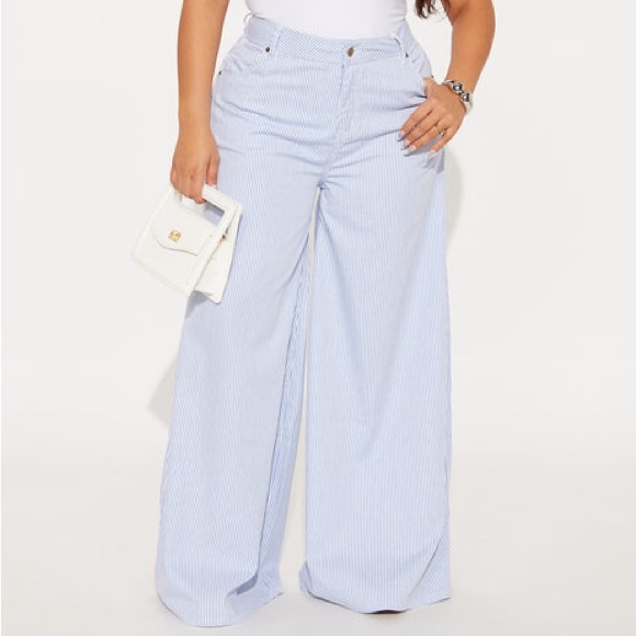Fashion Nova Pants - 🆕 Fashion Nova Tammy Striped Wide Leg Pant - Blue/White Size XL